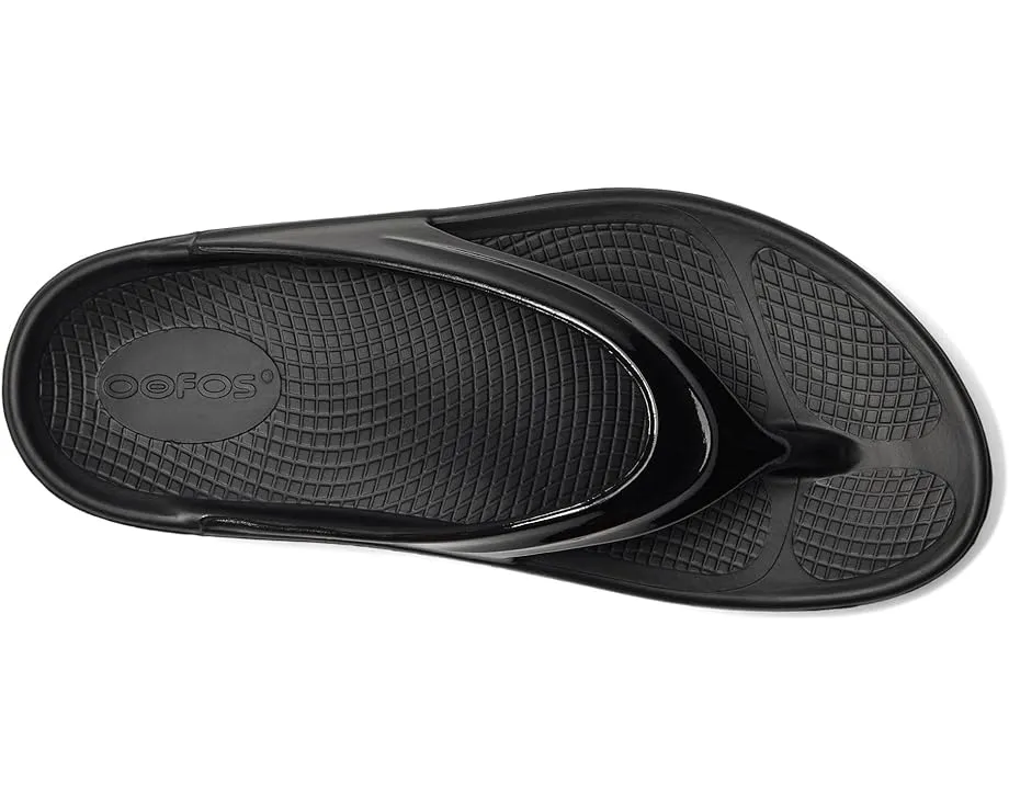 Сланцы OOFOS Oomega Thong с технологией OOfoam для восстановления