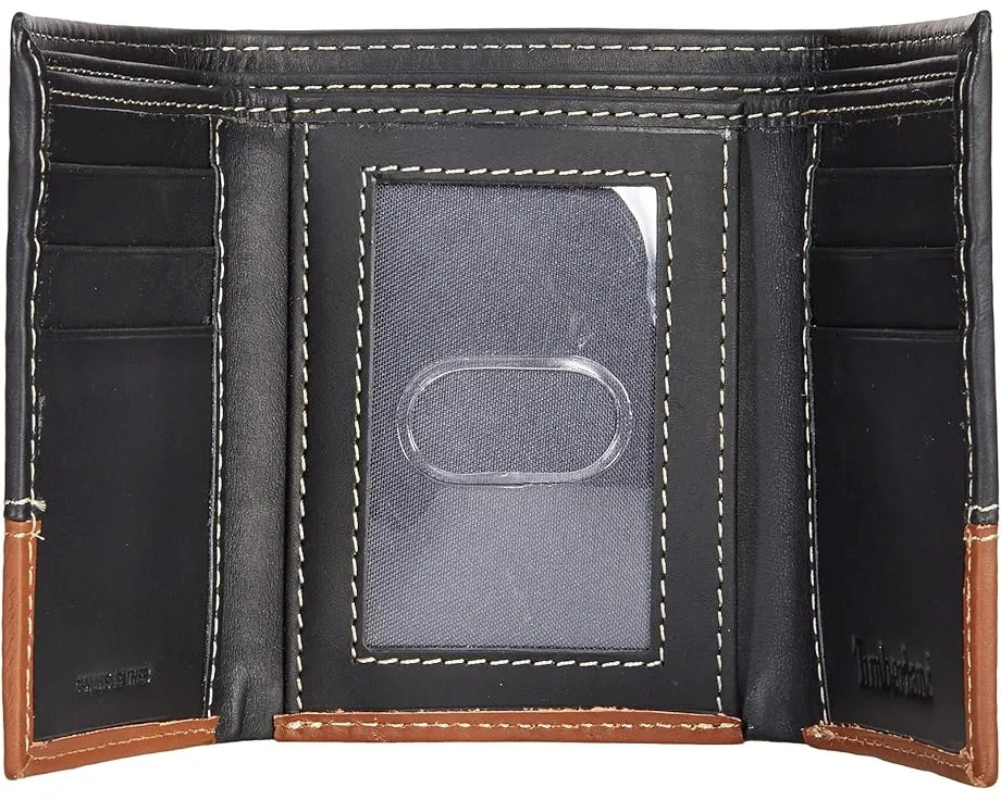 Портмоне Timberland Two-Tone Trifold из гладкой кожи с отделением для купюр