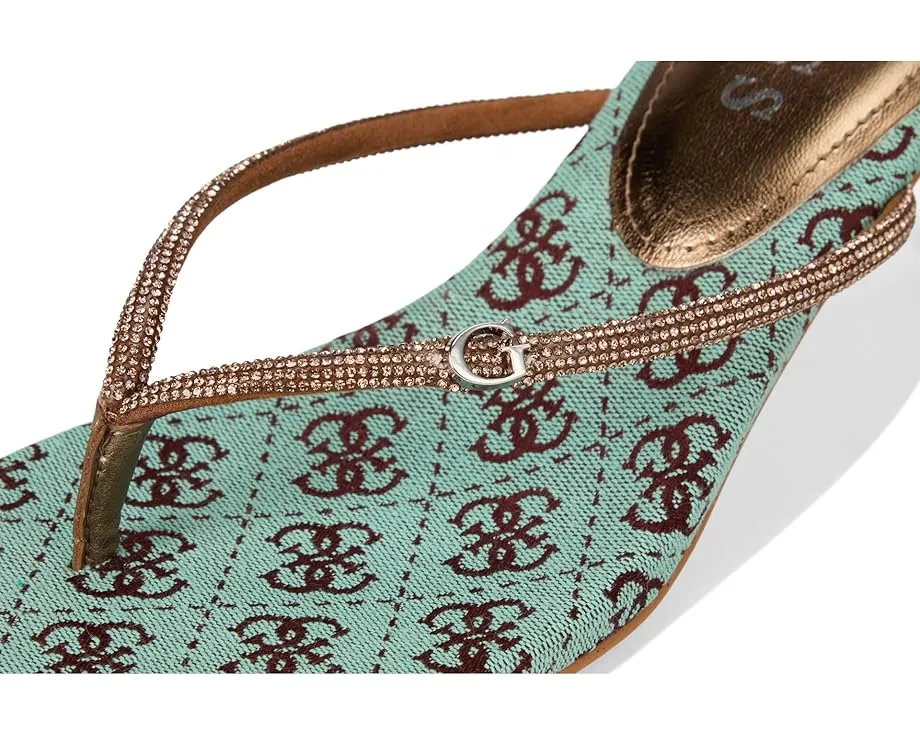 Босоножки GUESS Mayan на тонком каблуке с ремешком стразами