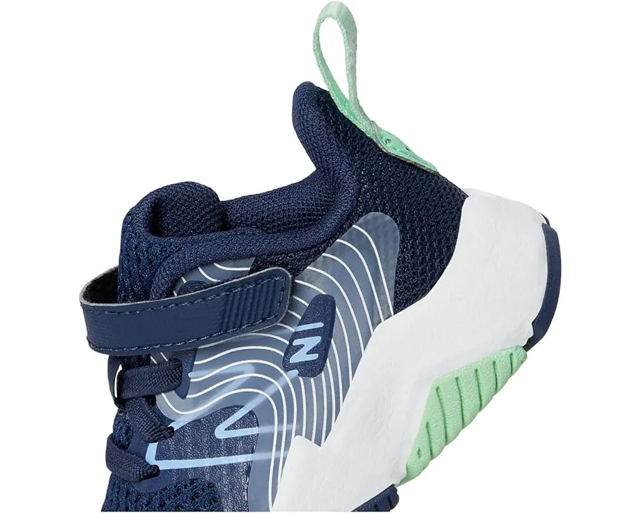 Детские кроссовки New Balance Rave Run v2 с эластичными шнурками и верхней липучкой для малышей