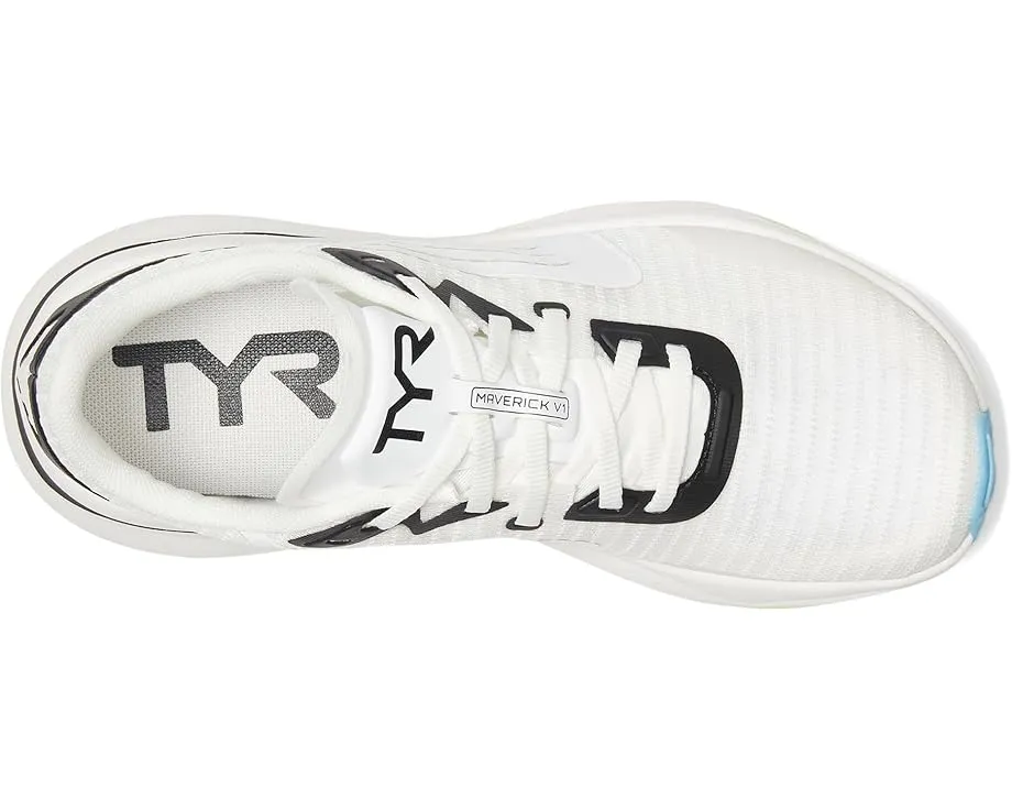 Беговые кроссовки TYR Maverick с широким носком и пеной Flighttime