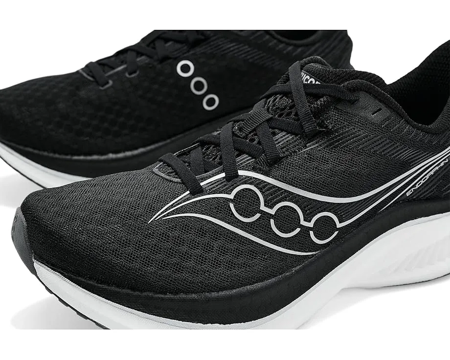 Беговые кроссовки Saucony Endorphin Speed 5 с технологией SpeedRoll