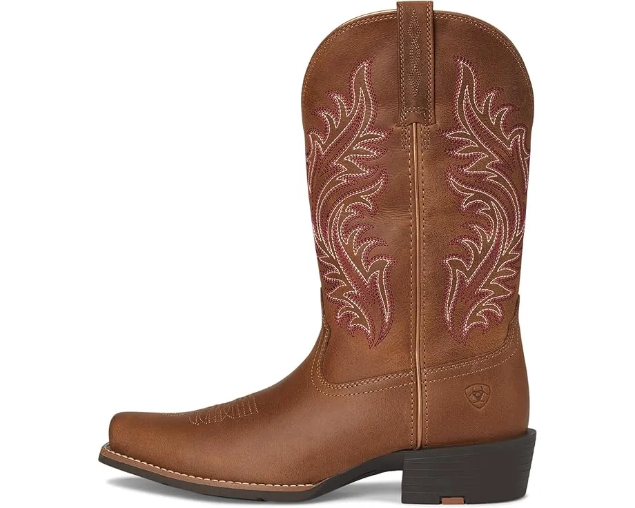 Сапоги Round Up Narrow Cutter Toe с контрастной строчкой и квадратным носком Ariat
