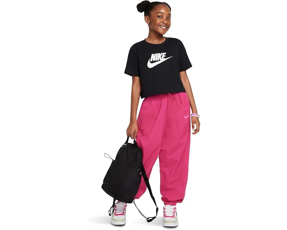 Детская футболка Nike Kids Cropped Futura T-Shirt из мягкого хлопка