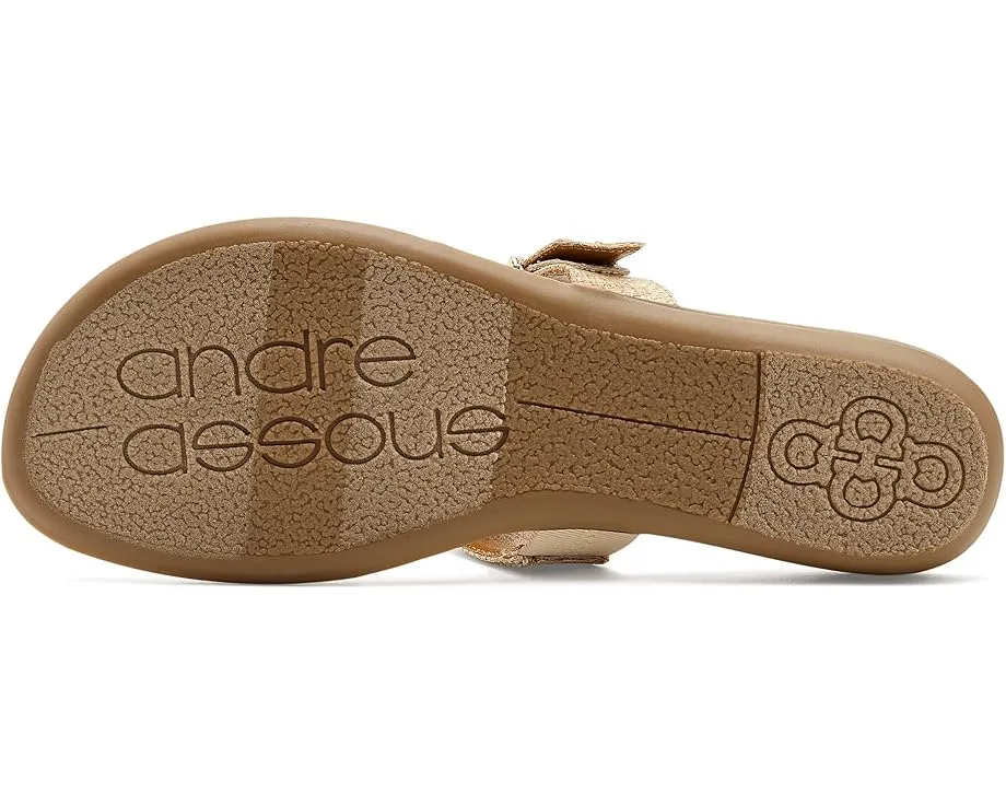 Сандалии Andre Assous Nix с декоративной пряжкой и мягким верхом из кожи