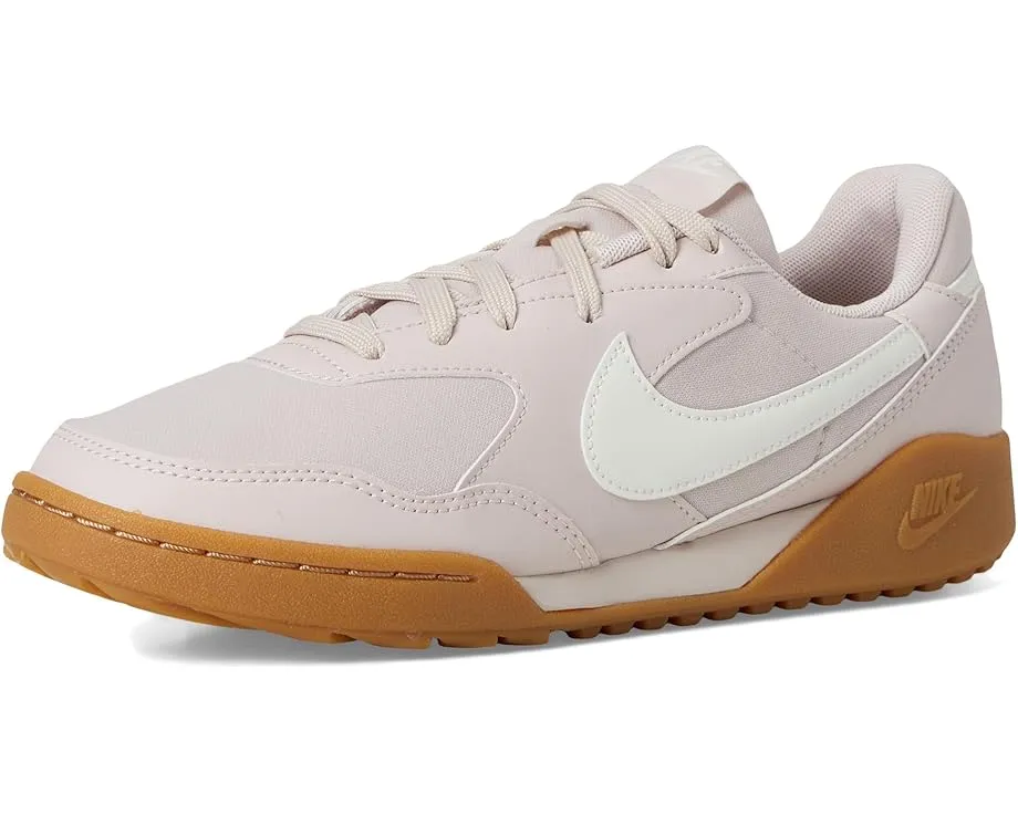 Кроссовки Nike Terra Manta с текстильно-кожаным верхом и ретро стилем