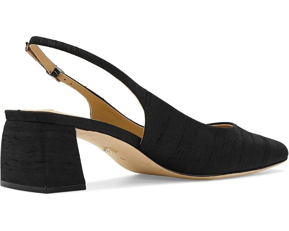 Туфли Oaklee от Badgley Mischka на шпильке с острым носком и регулируемой ремешковой застежкой