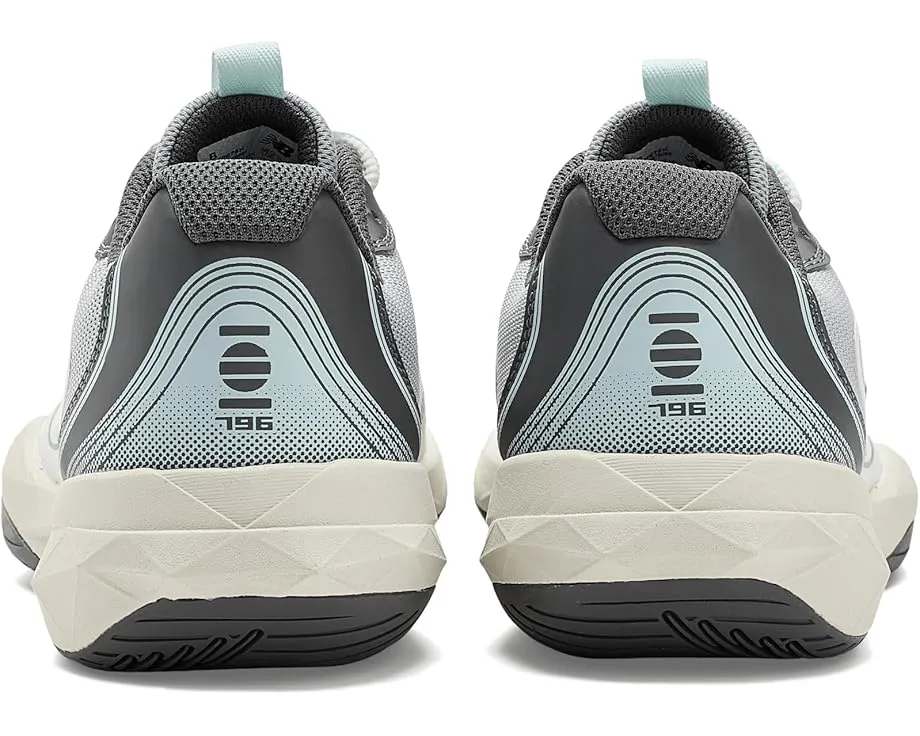 Теннисные кроссовки New Balance Fuelcell 796v5 с технологией FuelCell