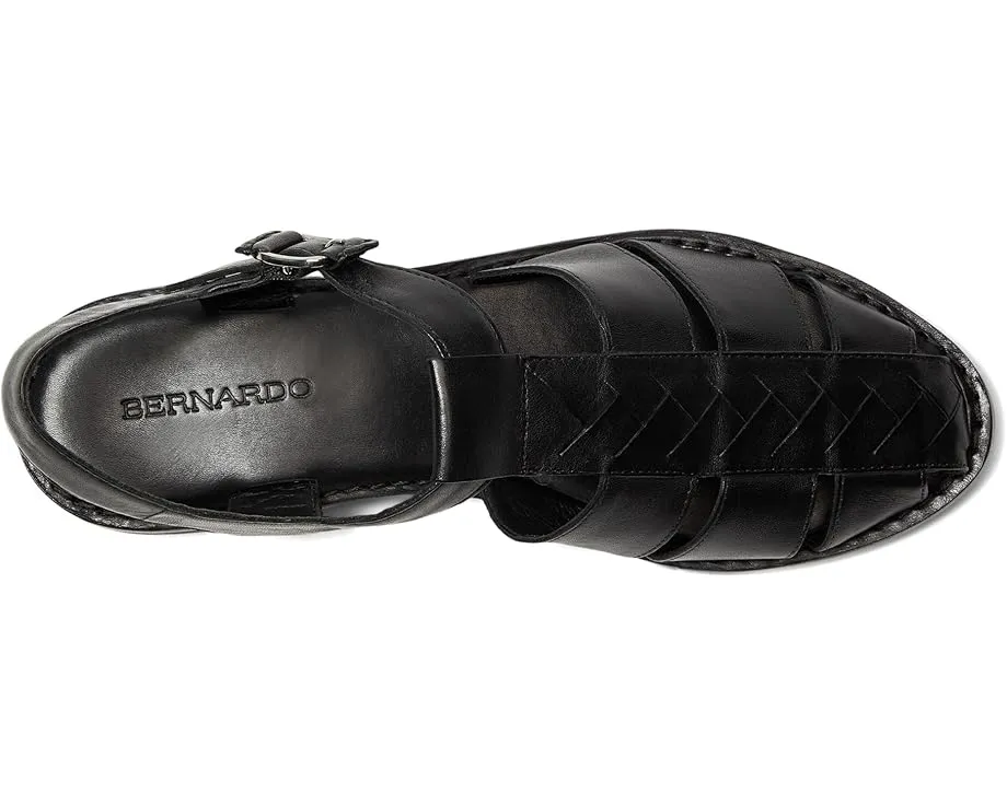 Сандалии Bernardo Pippa с закрытым носком на ремешке