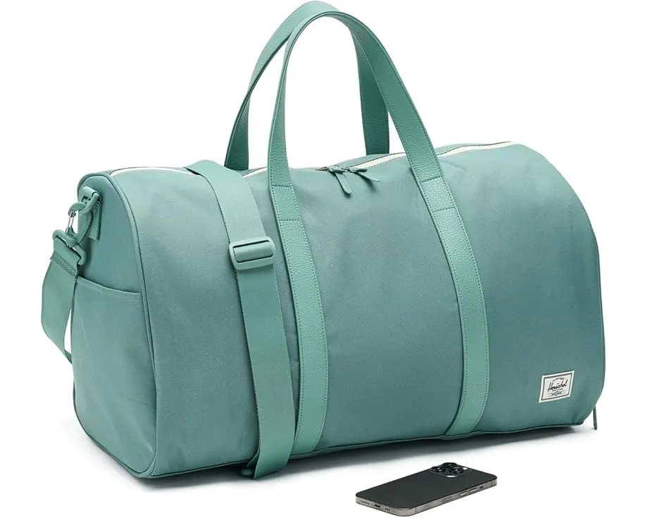 Herschel Novel спортивная сумка из переработанного полиэстера с отделением для обуви