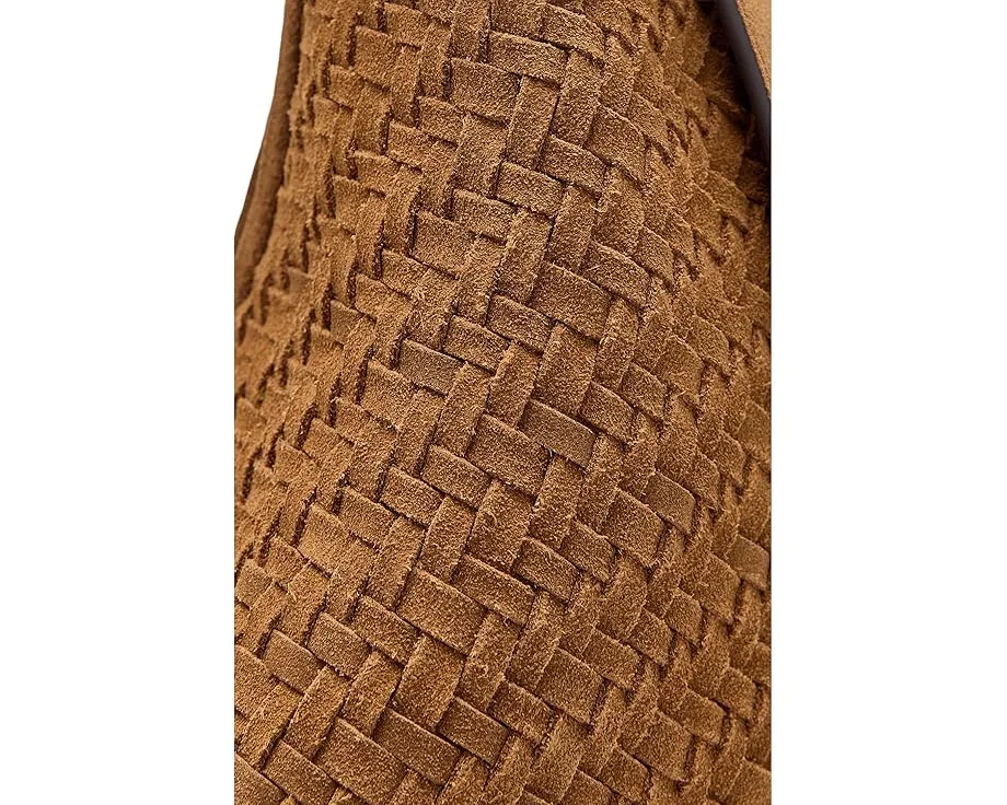 Madewell The Essential Curve Shoulder Bag сумка из замши плетеная
