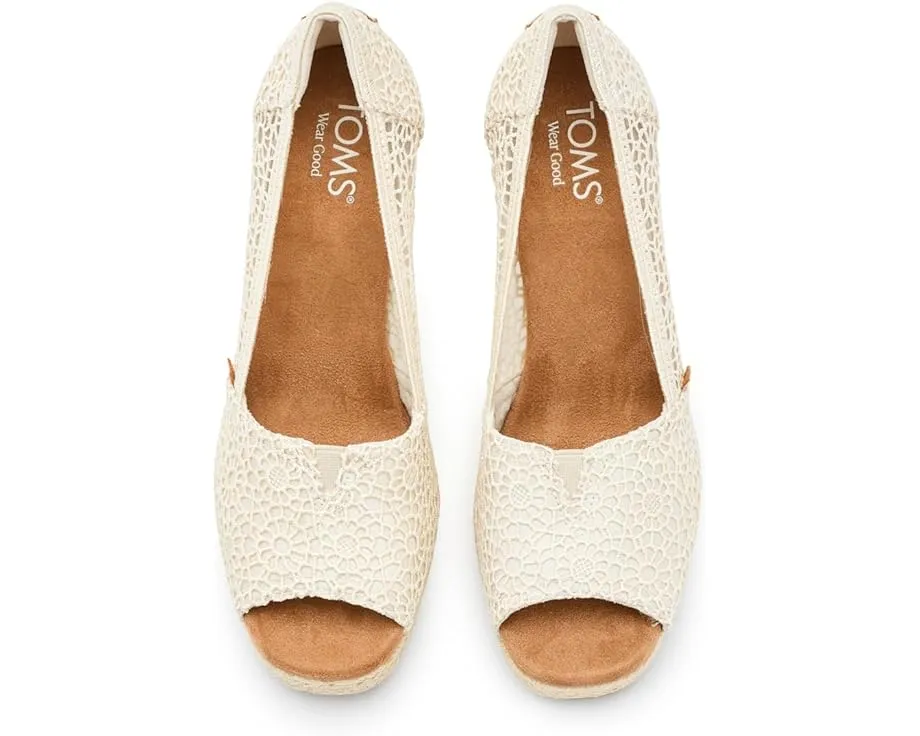 Босоножки TOMS Essential Wedge с открытым носком и плетеной отделкой