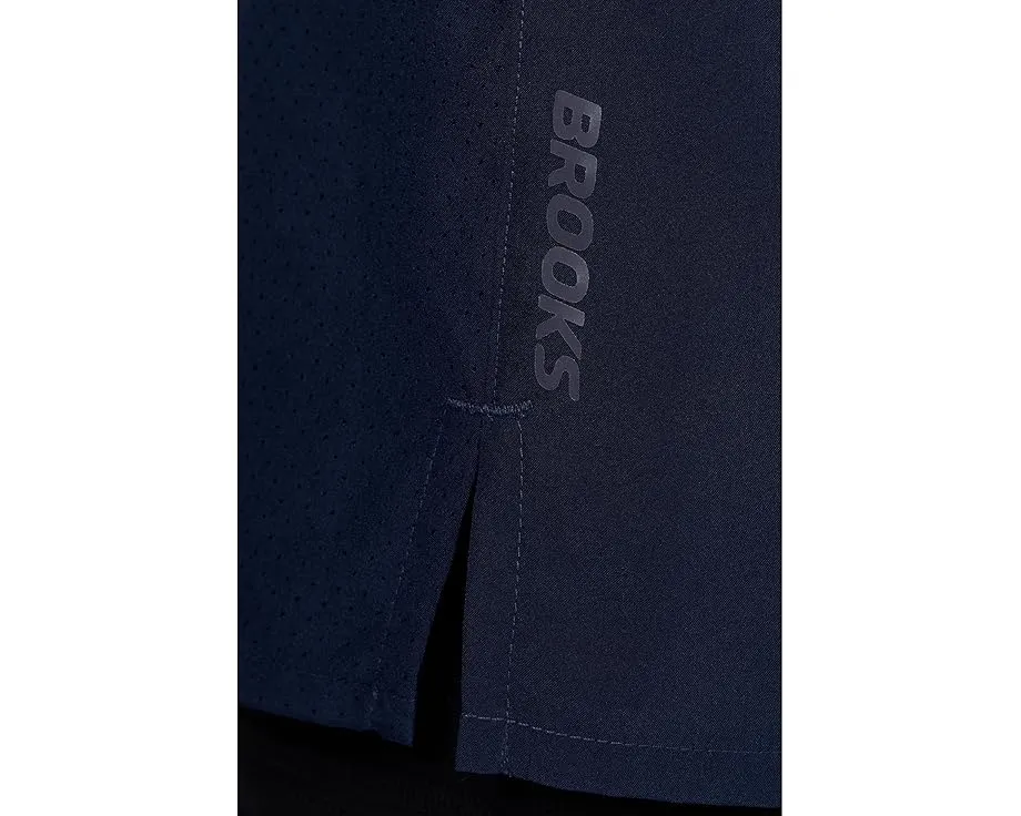 Шорты Brooks Dash 2-в-1 с карманами для телефона