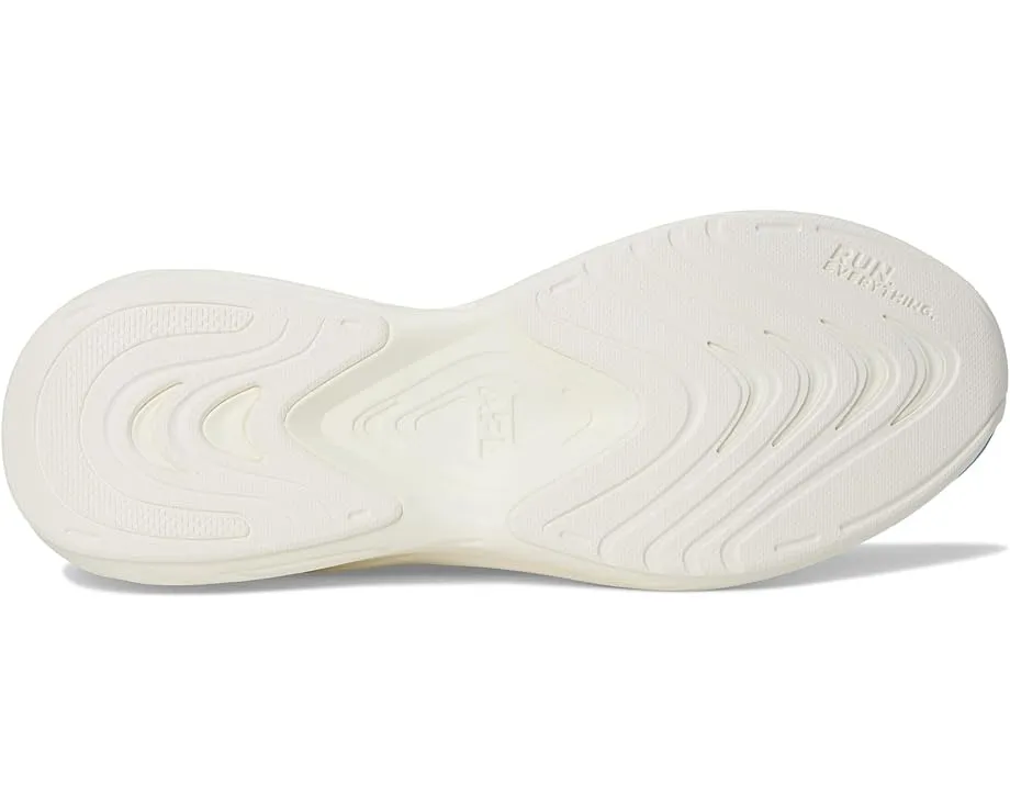 Кроссовки Athletic Propulsion Labs Podium с технологией FutureFoam