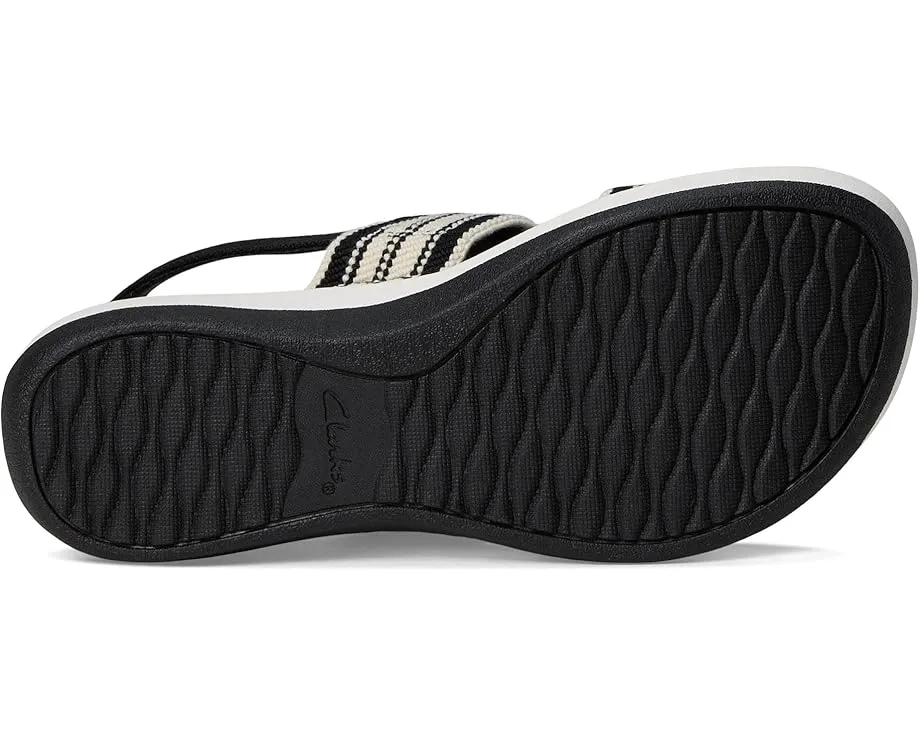 Плоские сандалии Clarks Arla Stroll с технологией Cushion Plus