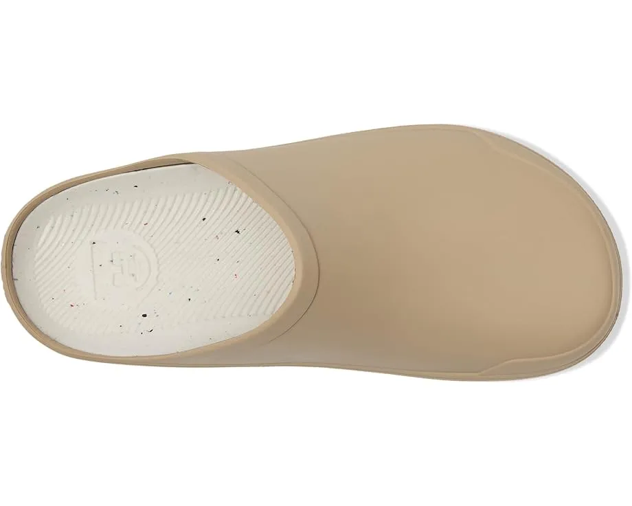 Легкие слипоны Kamik Nova с водонепроницаемой подошвой