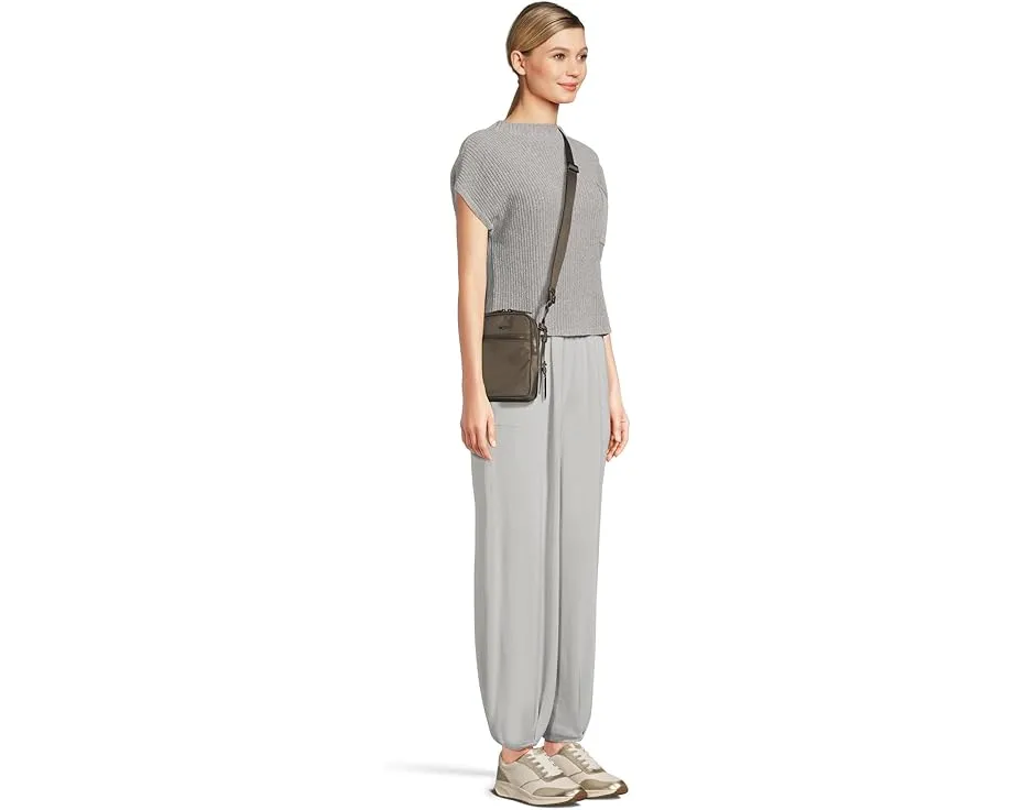 Кроссбоди Tumi Persia с двойной молнией и регулируемым ремнем