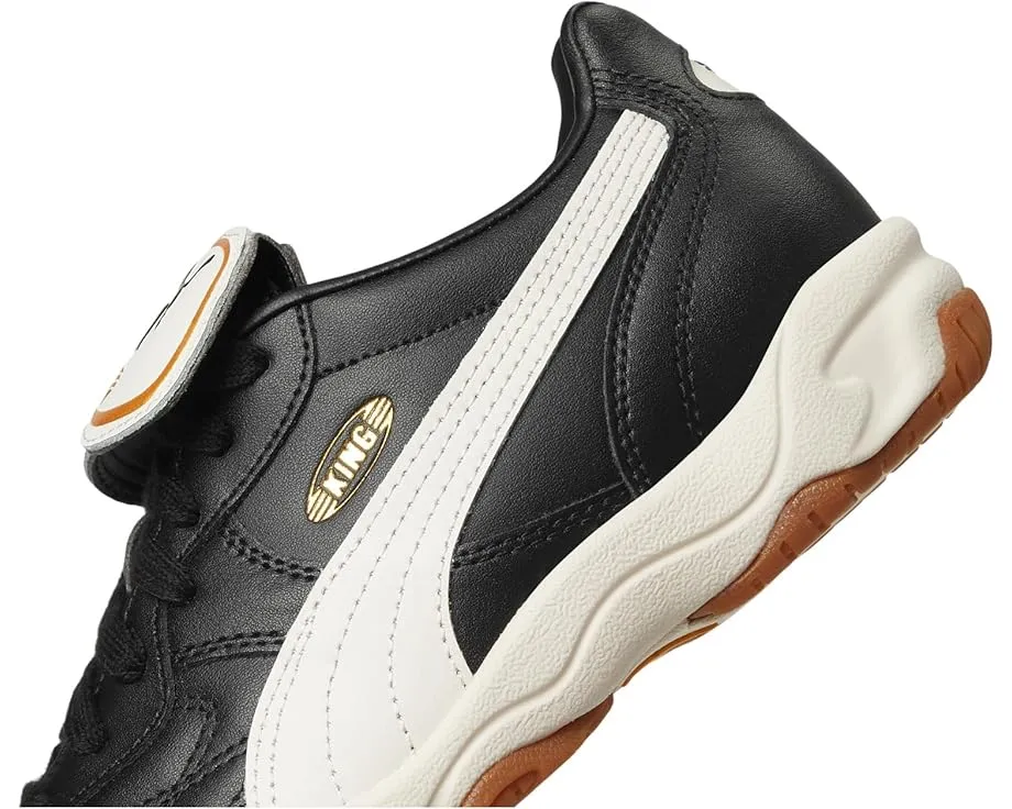 Кроссовки PUMA King Indoor для футзала с кожаным верхом и съемным язычком