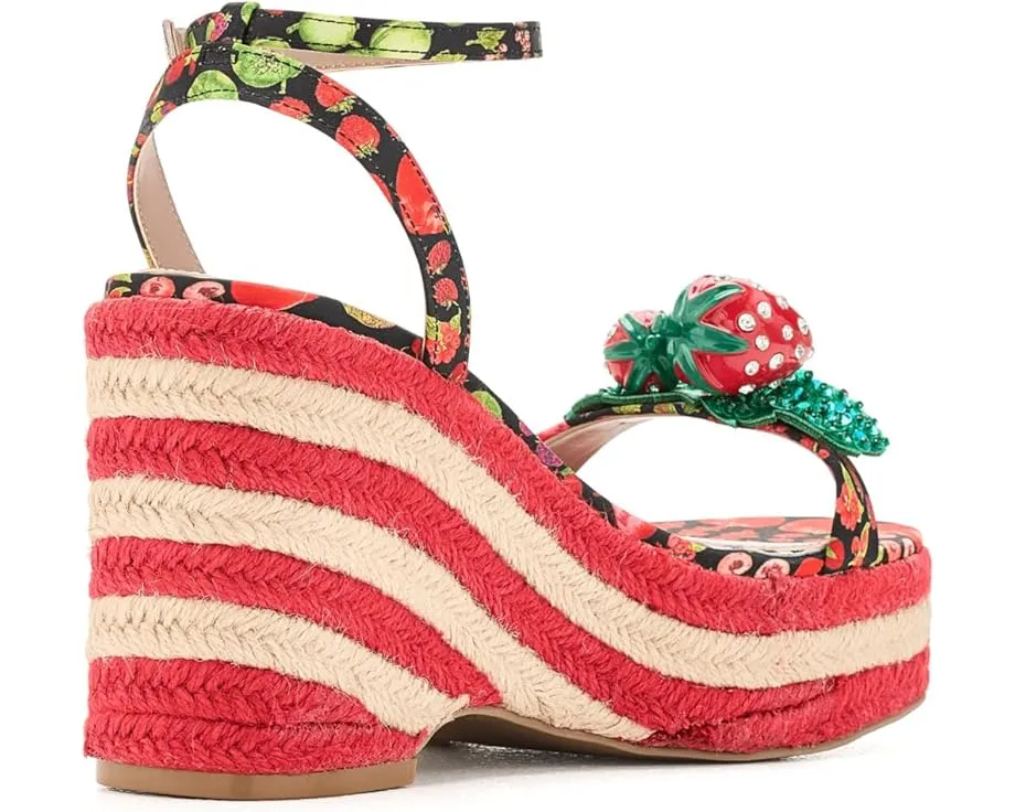 Сандалии Blue by Betsey Johnson Bobbie с принтом клубники и блочным каблуком