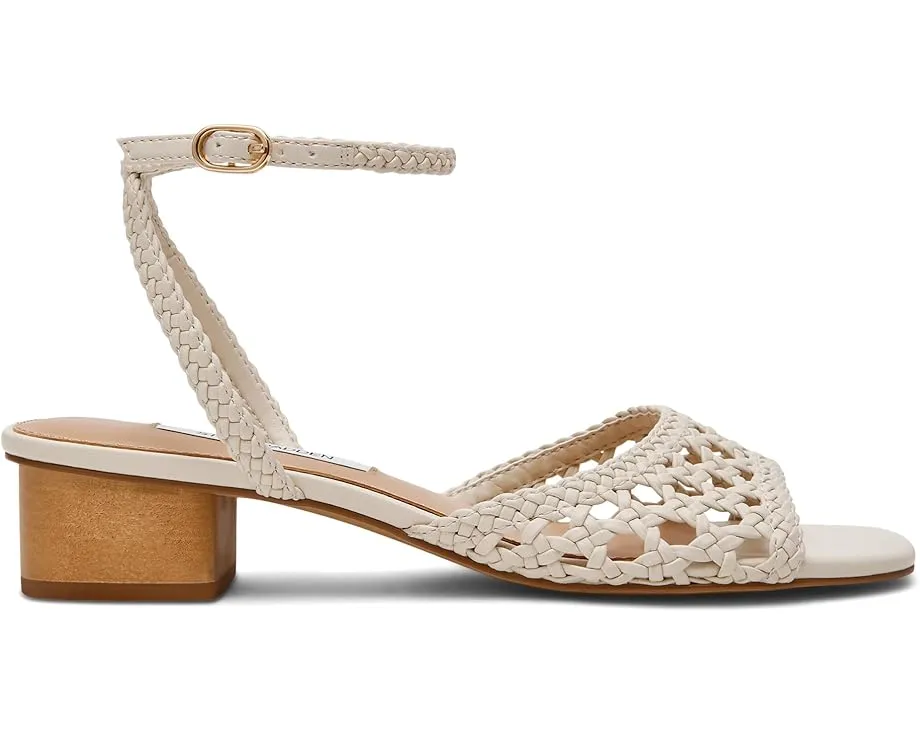 Босоножки Shay от Steve Madden с острым носком и регулируемым ремешком