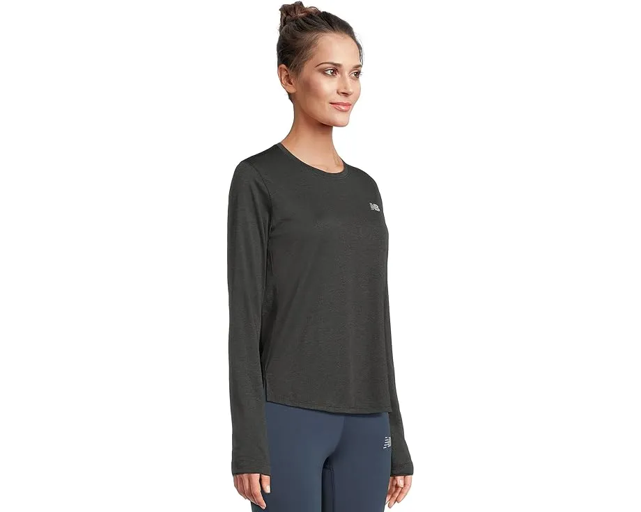 Лонгслив Athletics с технологией быстрого высыхания и отверстиями для большого пальца New Balance