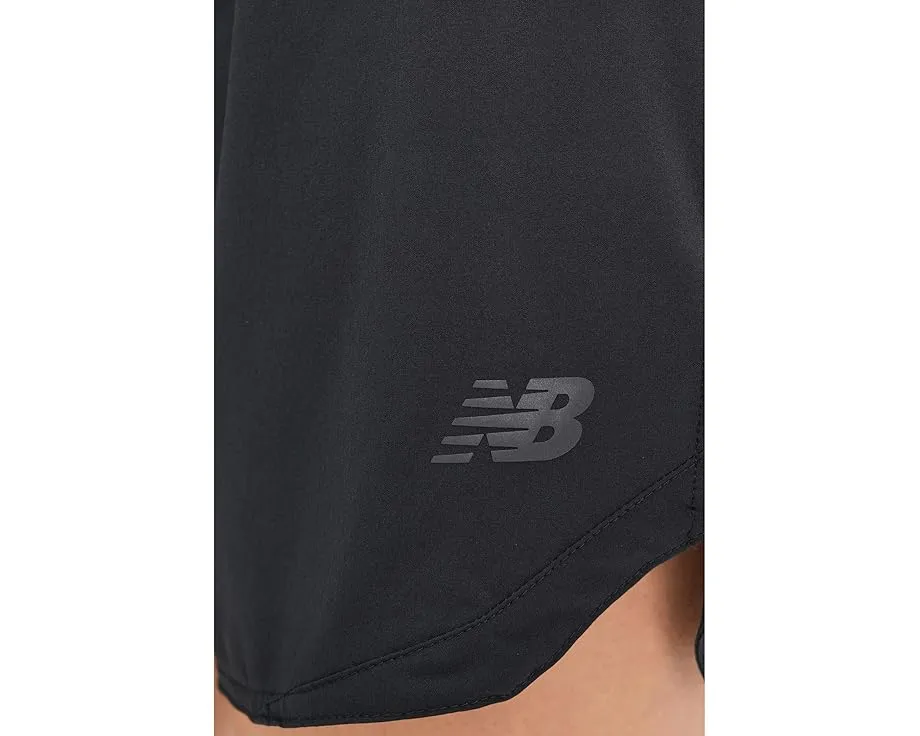 Беговые шорты New Balance 5" Run Essentials с внутренним швом 5 дюймов