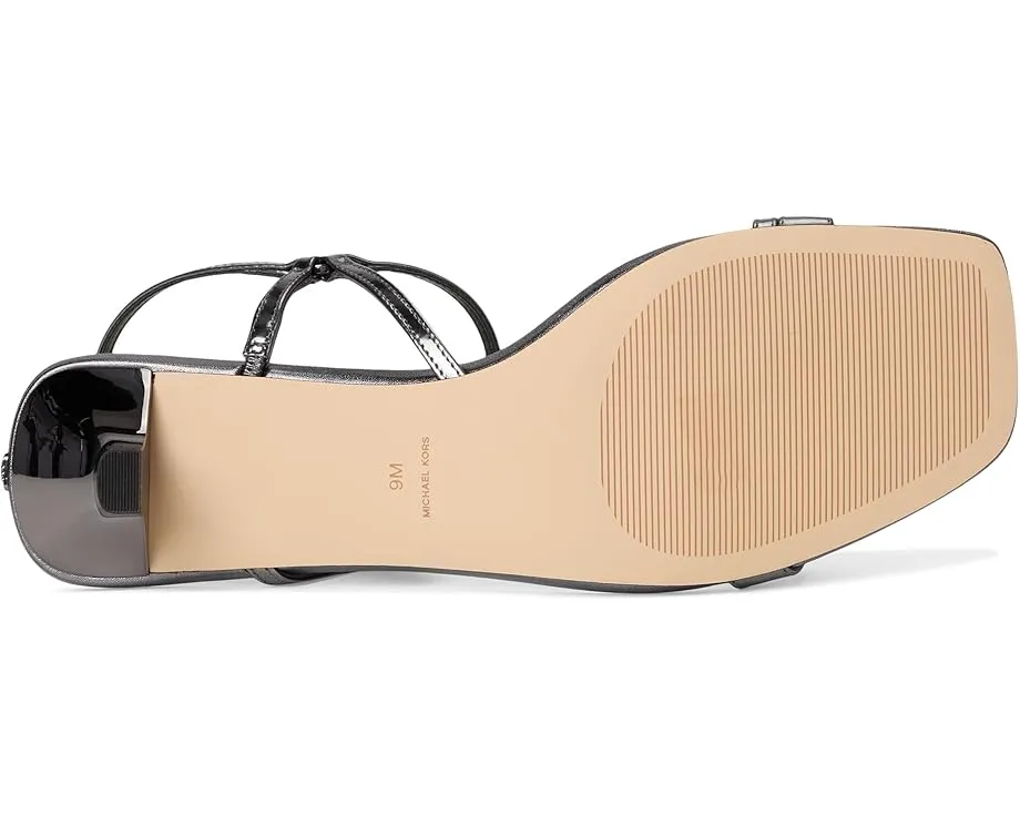 Босоножки Selina Kitten на низком каблуке с ремешками