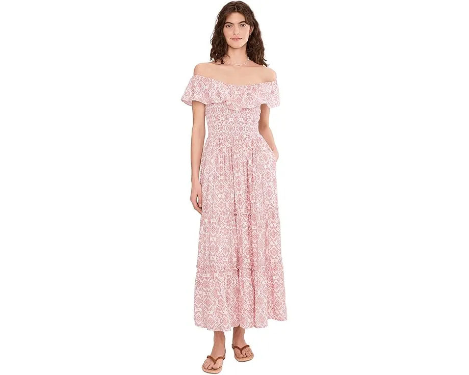 Платье Vince Camuto с открытыми плечами и ярусами из сборки