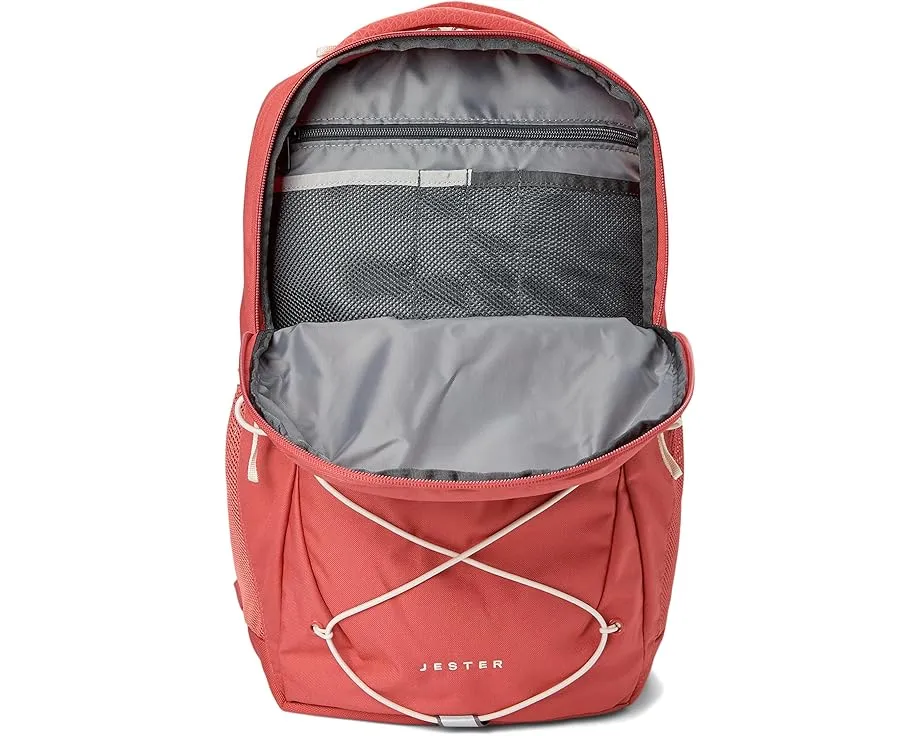 Рюкзак The North Face Jester с системой подвески FlexVent и отделением для ноутбука