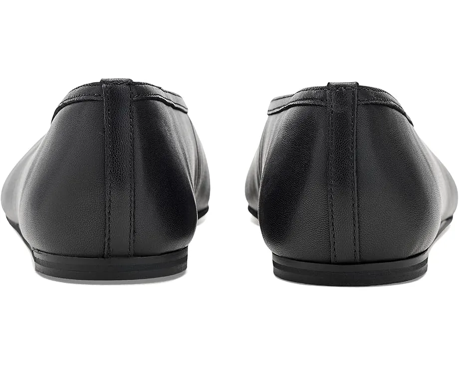 Женские туфли Gradi на квадратном носке из кожи Marc Fisher LTD