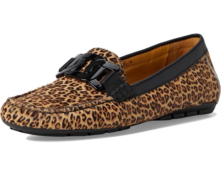 Лоферы Vaneli Aiker из мягкой кожи с цепным декором