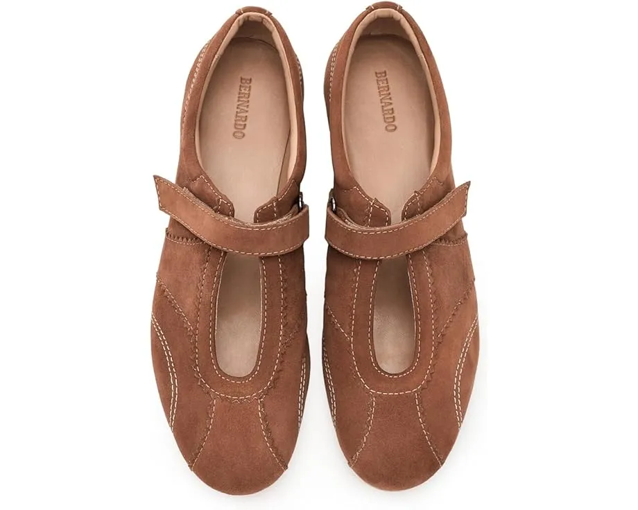 Туфли Bernardo Bozano в стиле мэри джейн с застежкой-липучкой и спортивными акцентами