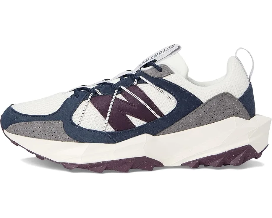 Трейловые кроссовки New Balance Tektrel с межподошвой DynaSoft и протектором AT Tread