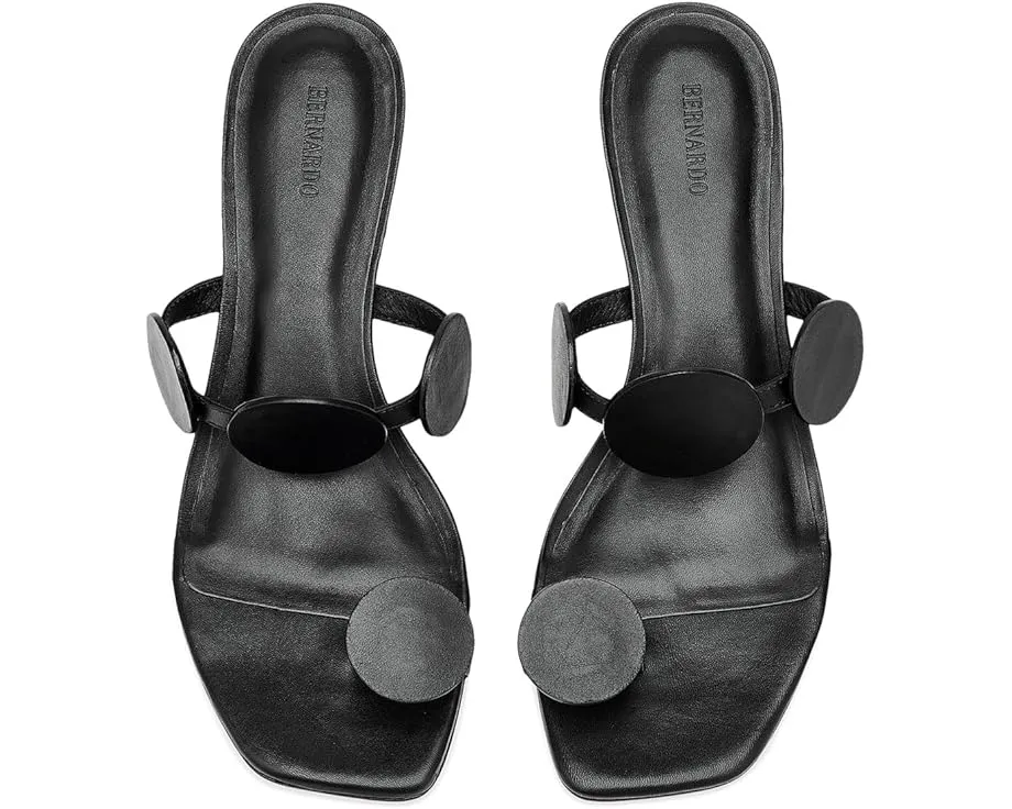 Босоножки Bernardo Jupiter Moon с аппликациями на квадратном каблуке