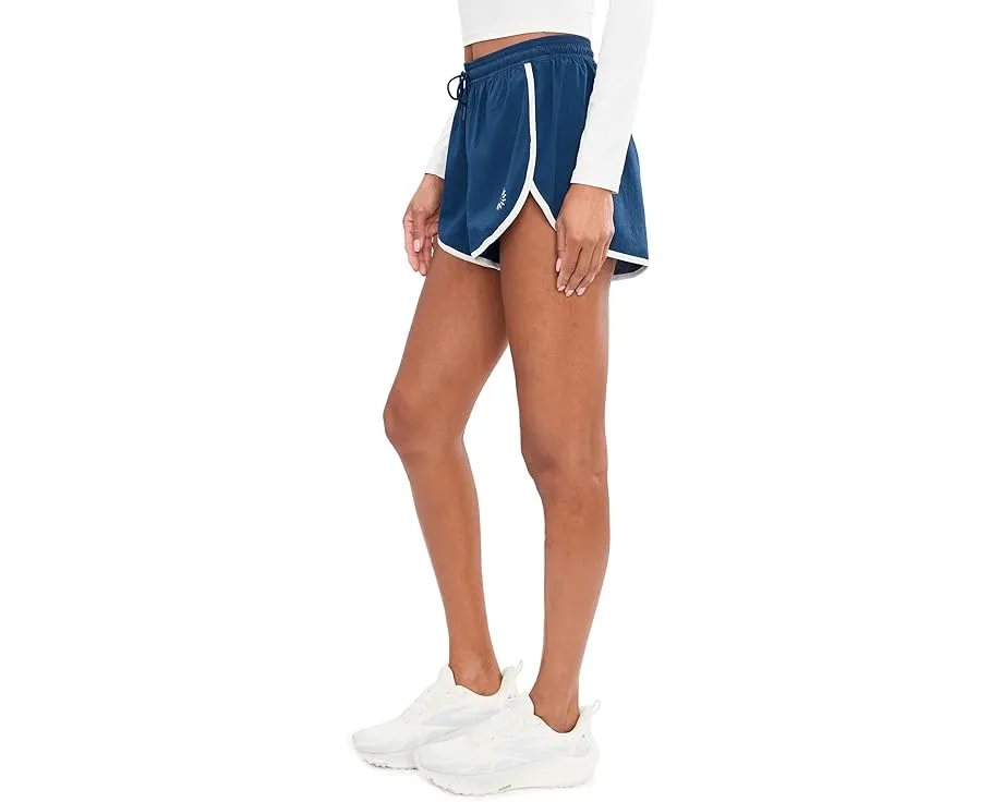 Шорты Brooks Movement 3" Dolphin с ретро-дизайном