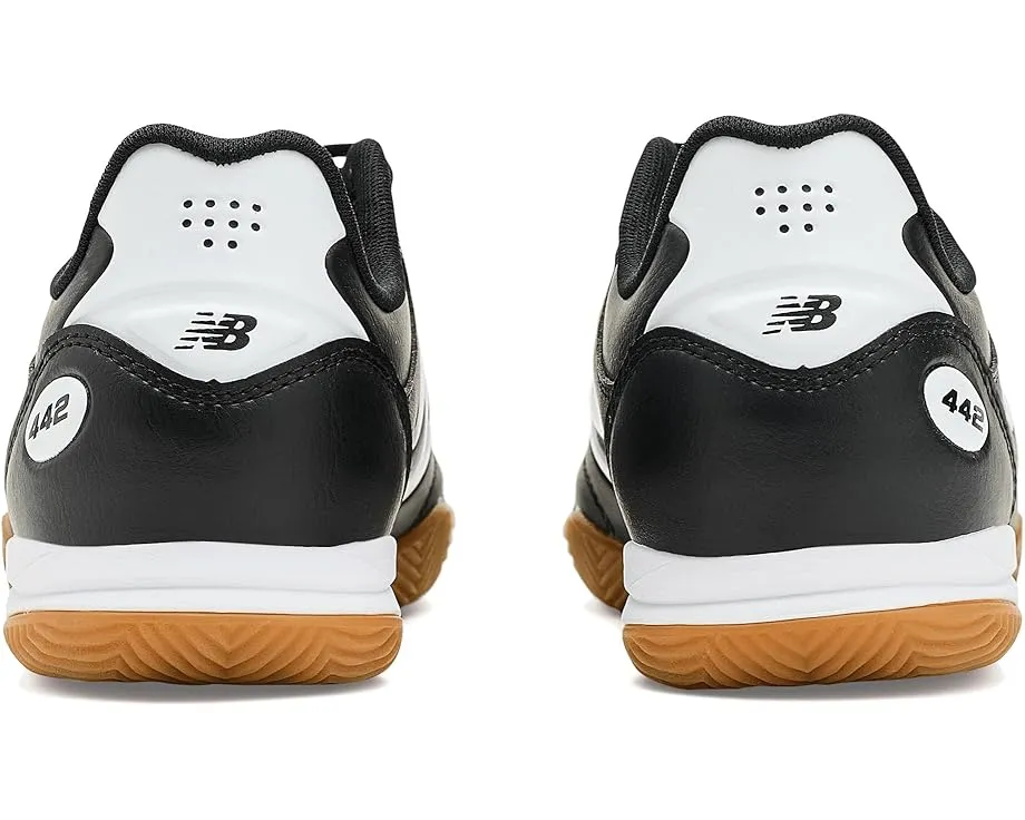 Бутсы для футбола New Balance 442 Team In V3 с кожаным верхом