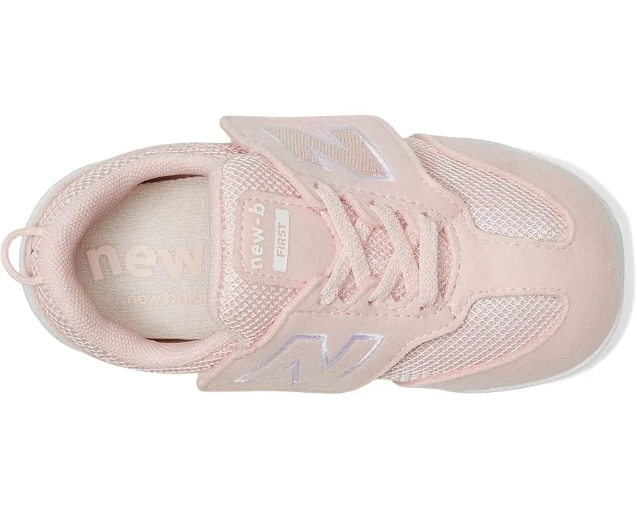 Детские кроссовки New Balance Kids New-B First с эластичными шнурками и липучкой