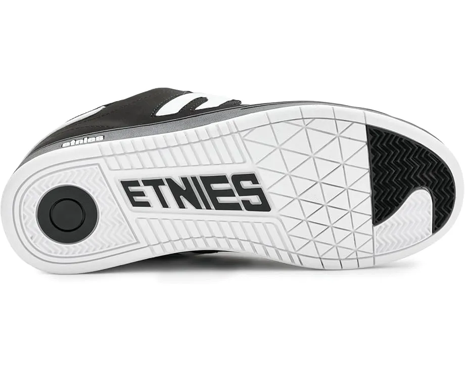 Кроссовки для скейтбординга etnies Callicut с массивным силуэтом и логотипом E