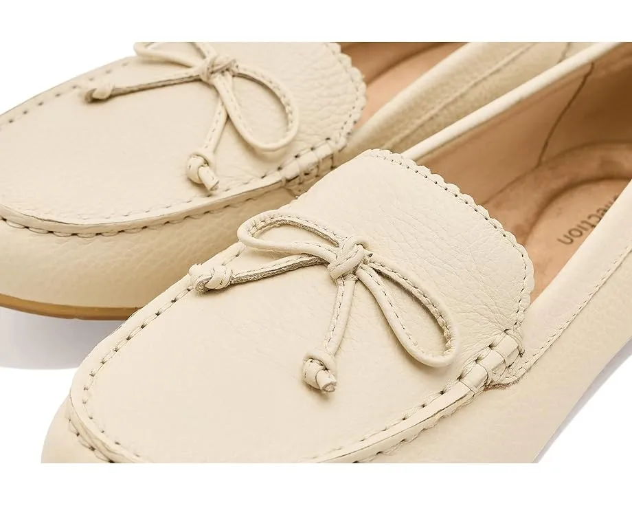 Мокасины Elliotte Sail от Clarks из нубука с удобной стелькой Ultimate Comfort