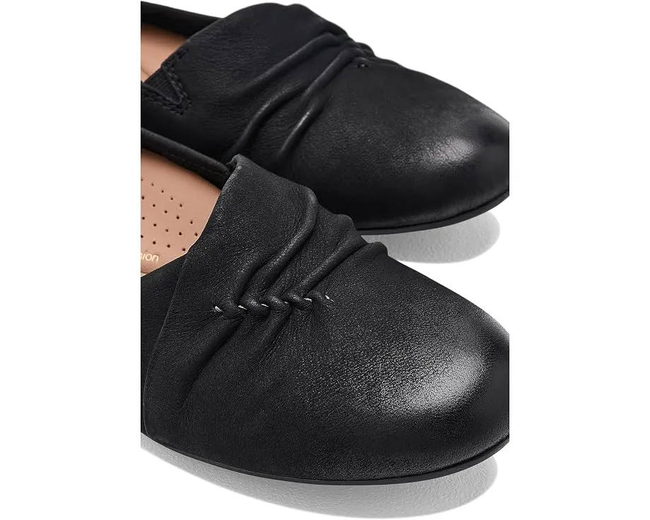 Туфли Clarks Rena Way на плоском ходу из кожи