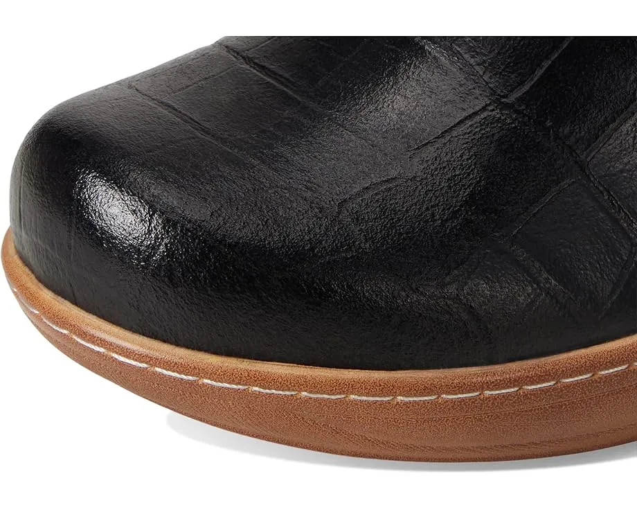 Мокасины SoftWalk Madison на платформе из натуральной кожи