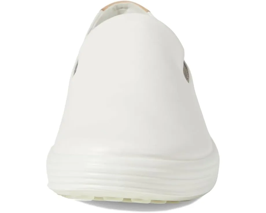 Soft 7 Slip-On Sneaker