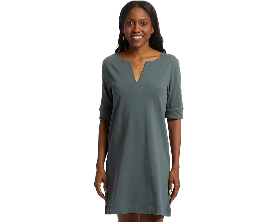 Платье Lilla P с разрезным воротником и рукавом три четверти