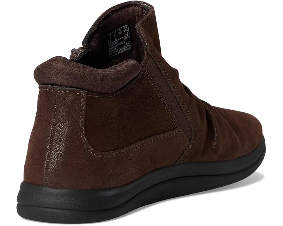 Ботинки Clarks Breeze Path на молнии со съемной стелькой Cushion Soft