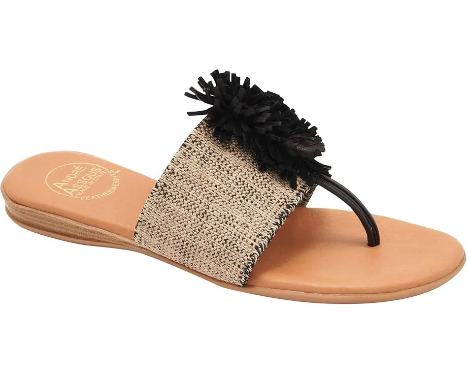 Сандалии Andre Assous Novalee Featherweight с бахромой и клином