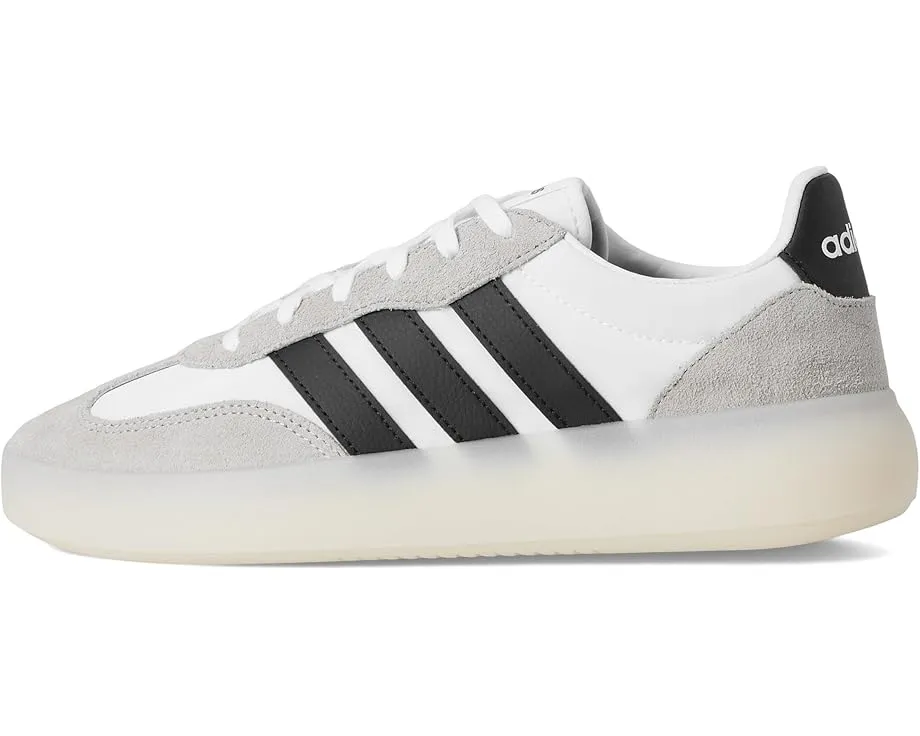 Кроссовки Adidas Barreda Decode из замши и нейлона с резиновой подошвой