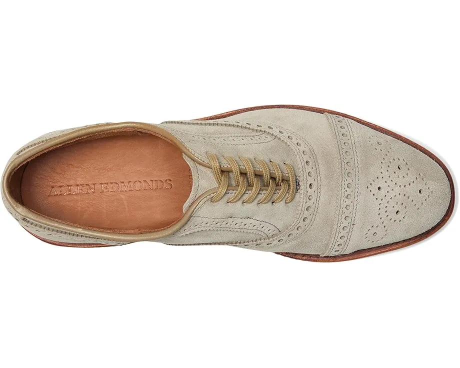 Оксфорды Allen Edmonds Strand Verse с перфорацией на резиновой подошве