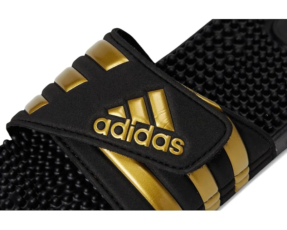 adidas Adissage сланцы с массажными элементами и регулируемым ремешком