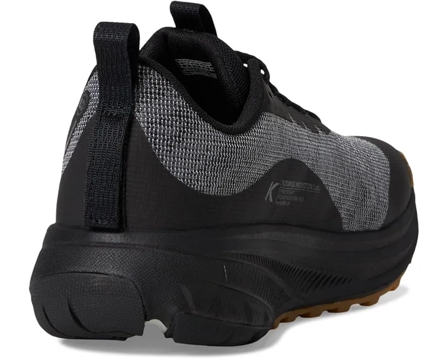 Трейловые кроссовки KEEN Roam с широкой передней частью и амортизацией