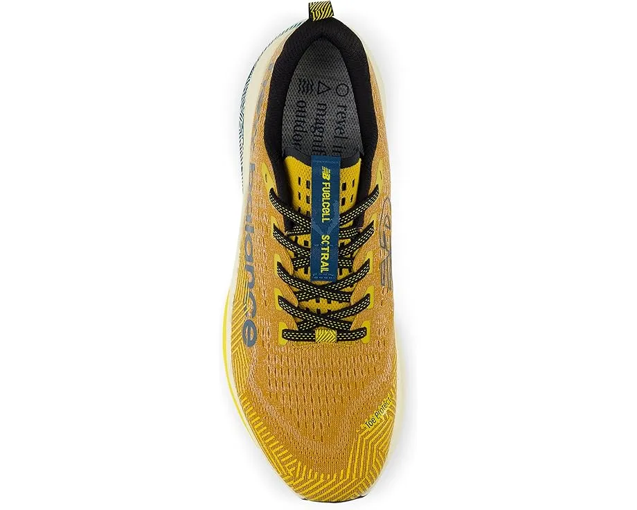 Трейловые кроссовки New Balance FuelCell SuperComp Trail с карбоновой пластиной